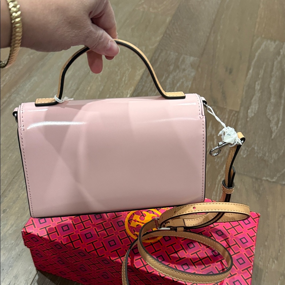 Tory Burch Light Pink Crossbody Bag with Tan Accents - Picture 4 of 10